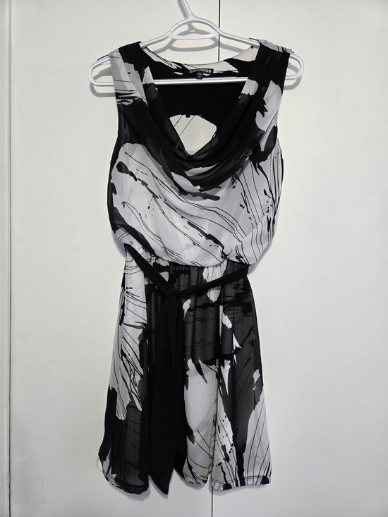 Express Dresses & Skirts - Express Black White Abstract Print Sleeveless Belted Dress Size Small